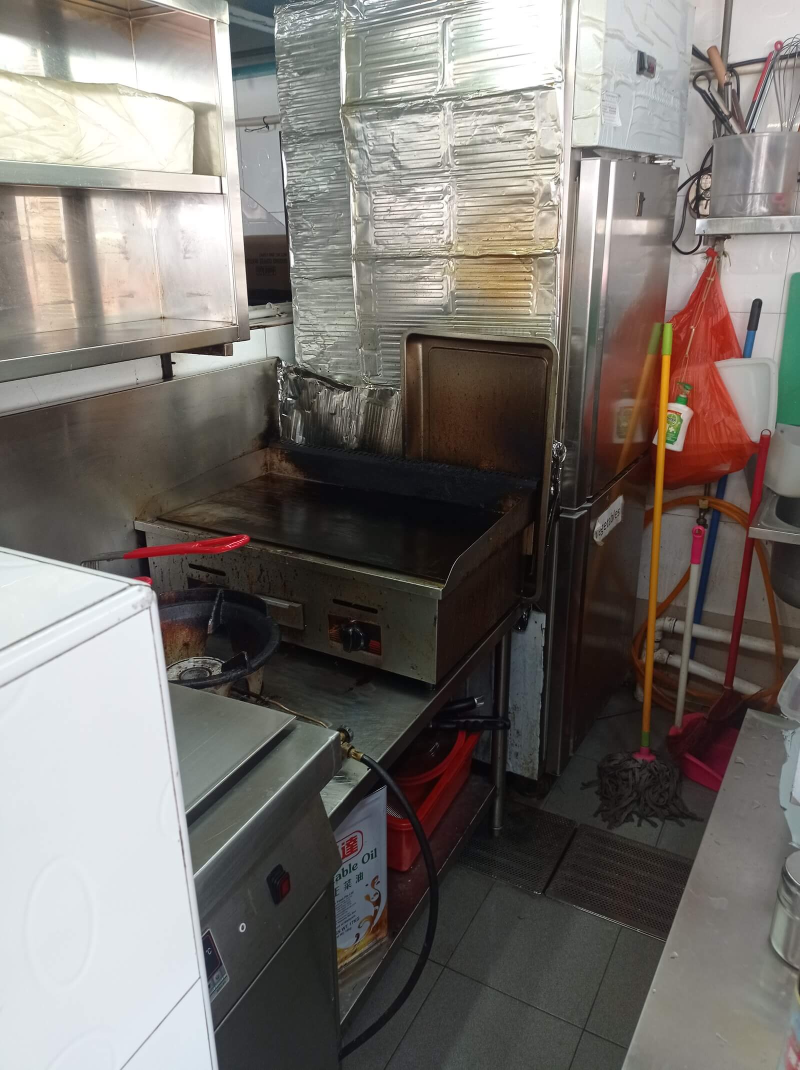 Fully equipped kitchen. $0 investment Western Food stall for take over