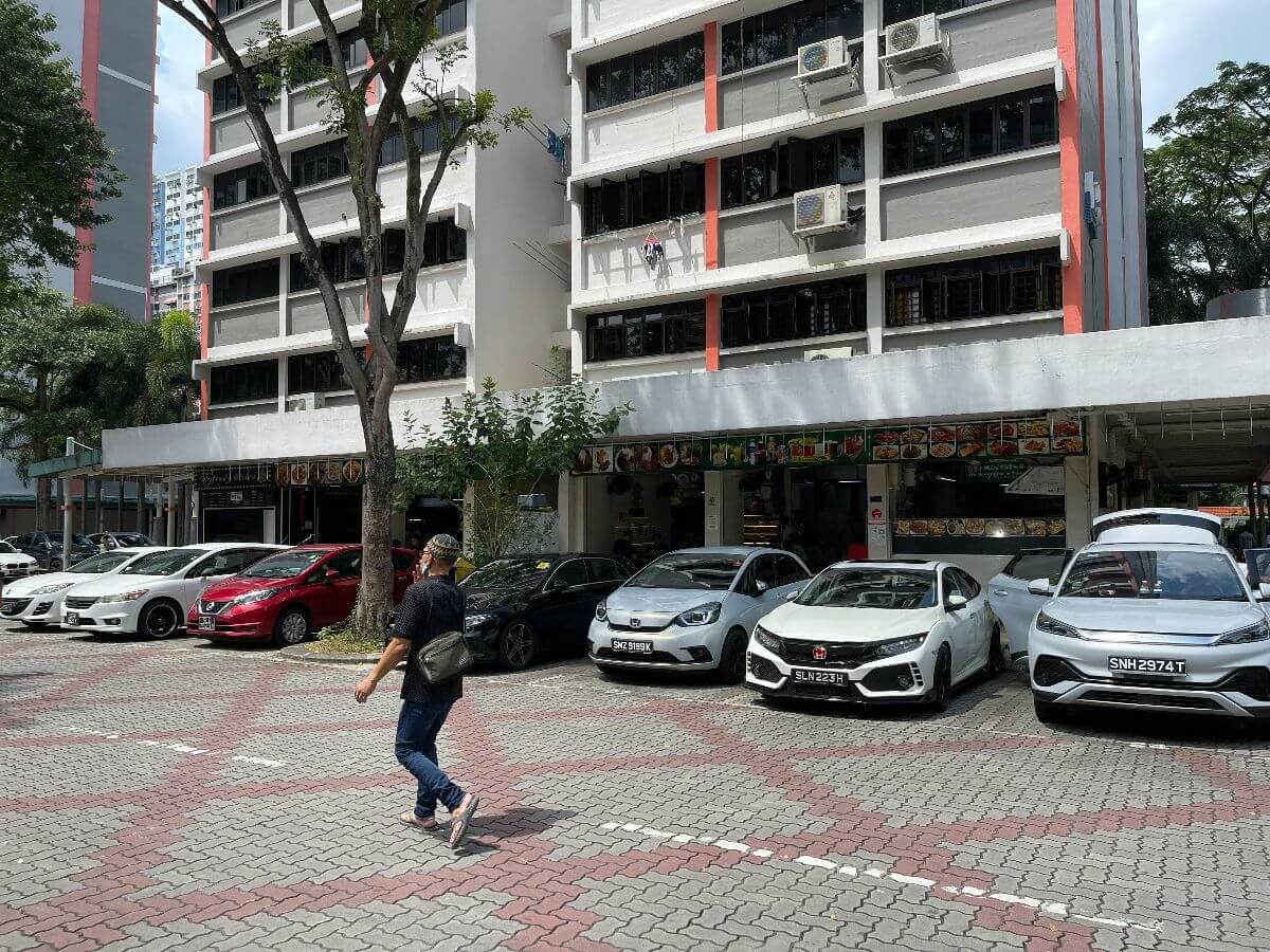 17 BEACH ROAD! High Local and Office Footfall!