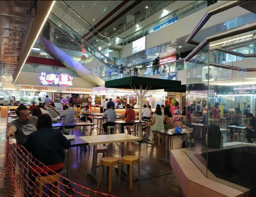 Heavy human traffic stall for rent