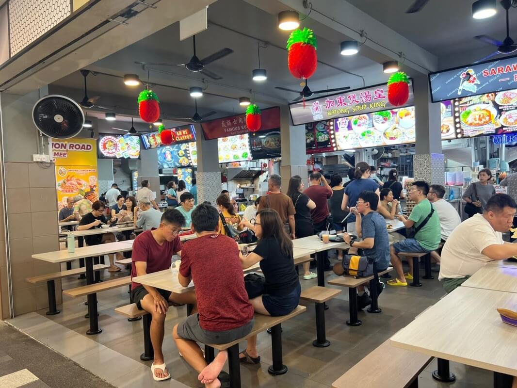 Bedok Coffeeshop Available stall for rent, negotiable. 