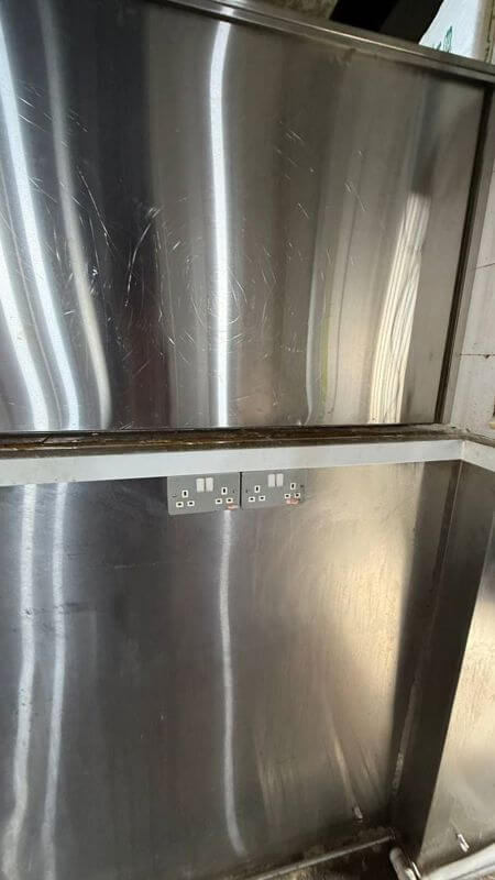 291 Yishun Street 22 coffeeshop for rent (High footfall)