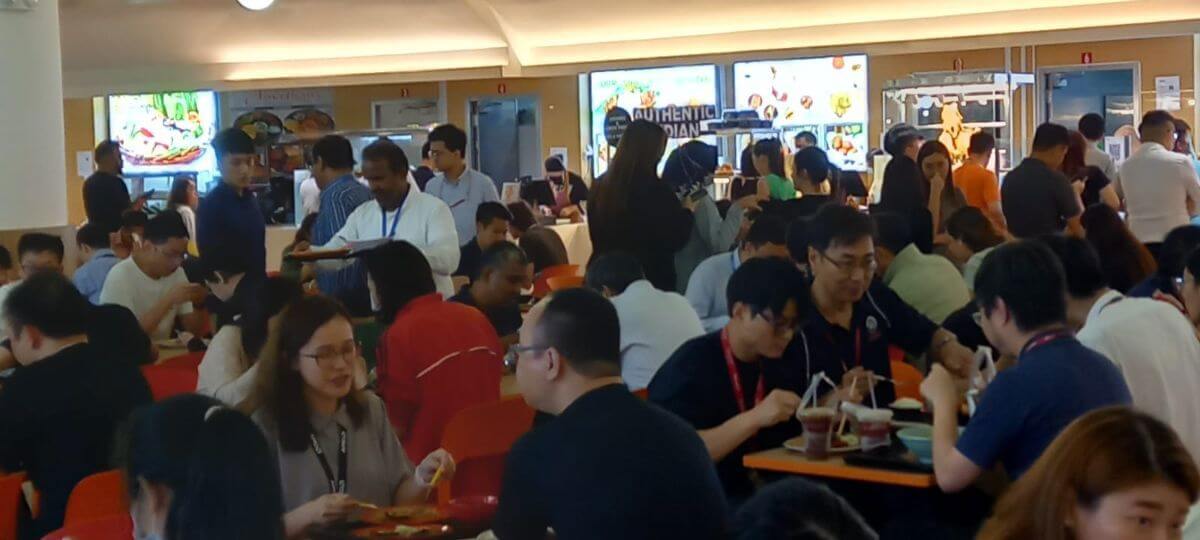 Changi Business Pk foodcourt stall for lease 