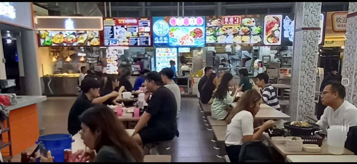 Sembawang food stall for rent. MR license 