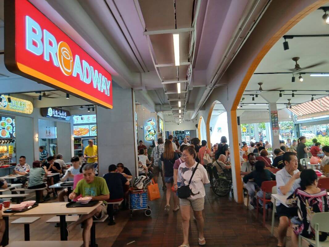 Newly renovated Hougang kueh stall to let