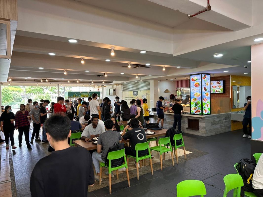Stall for Rent – Busy Foodcourt, Great Opportunity! 