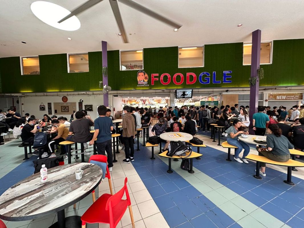 Stall for Rent – Busy Foodcourt, Great Opportunity! 