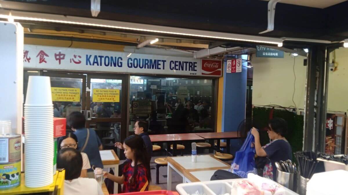 Private owned stall opened for 14yrs,for takeover the business with fees ,or to rent  or can co-operate to let you run the stall, profitable business zero risk...