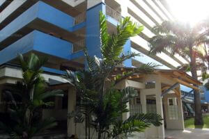 now available for immediate occupancy.  We are seeking Chinese food stall holders only.  The rent is $2000 per stall.  For further details,